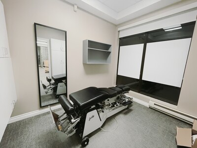 #clinic #treatment #wellnesscenter #massagetherapist #chiropractic #physiotherapist #Osteopathy#othotics  #Chiropractic #Mississauga #AHCWELLNESSCLINIC