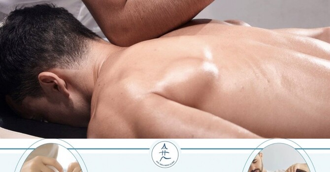 What to Expect During a Deep Tissue Massage Session image