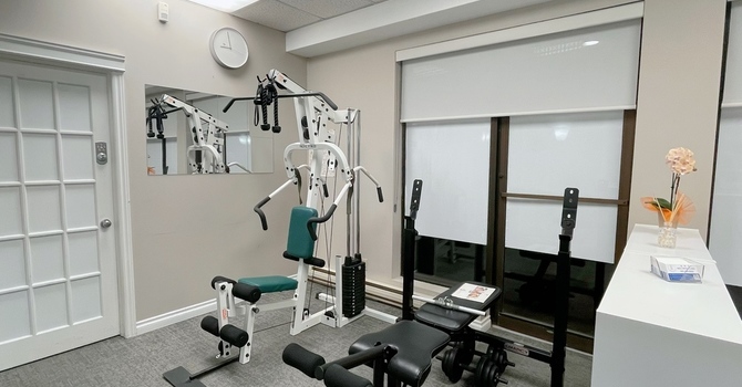Sports Massage for Office Athletes: Relieving Tension from Desk Work